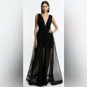 BCBGMAXAZRIA Amal Pleated Plunging Gown